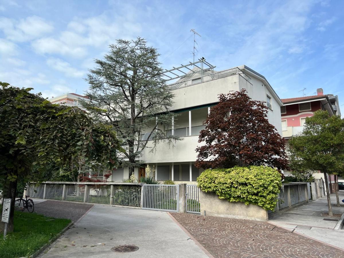 Villa Verdi Apartments Grado Eksteriør billede